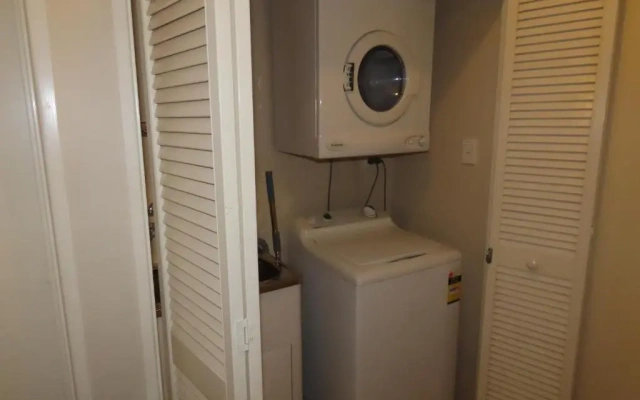 Apollo Quays Apartment