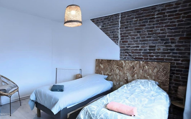 La Maison Citadine Garage Wifi Lavelinge 4pers