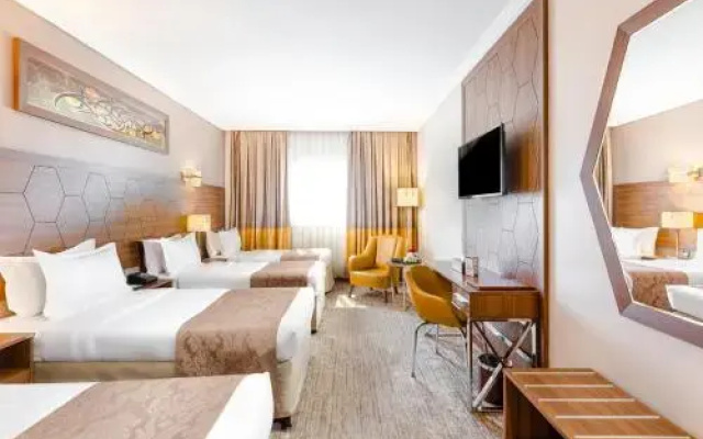 Arjwan Rose Hotel
