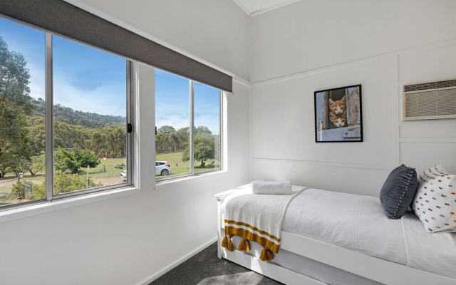 Frog Hill House - Your Innkeeper Mudgee