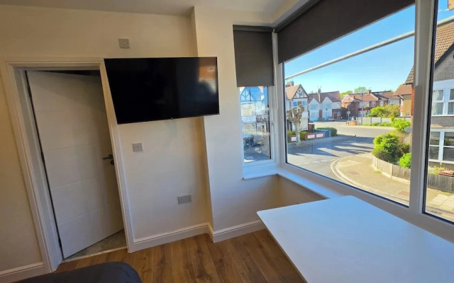 Harrow Boutique Suites and Rooms