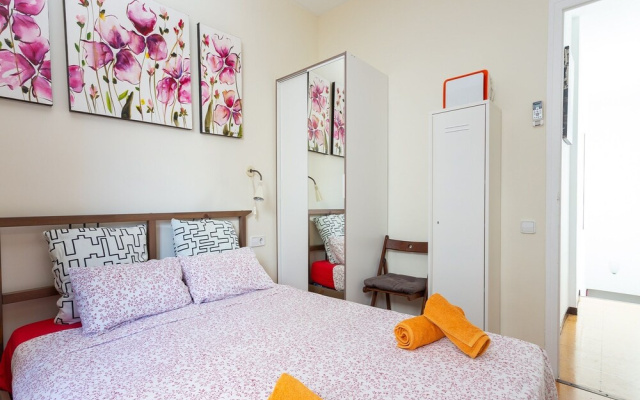 Apt Duplex Orange- Barcelona Max 6 People