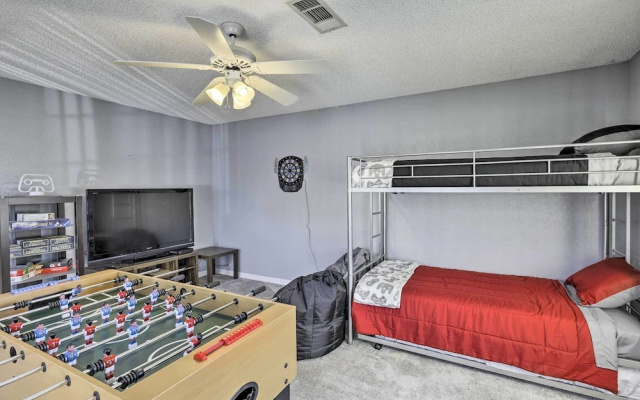 Bullhead City Home w/ Game Room!