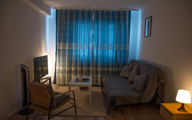 Grand Central Station Apartment
