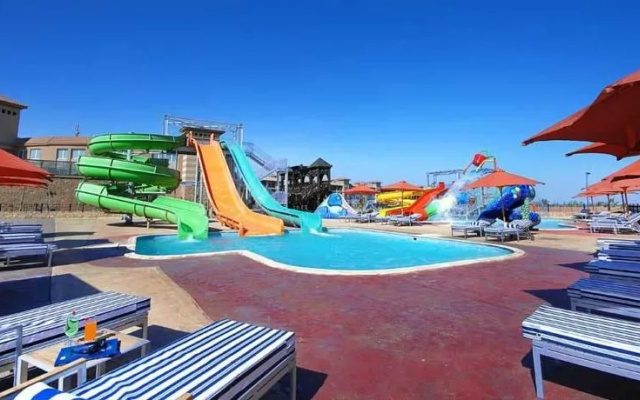 Centara Grand Beach Resort  Spa Sokhna