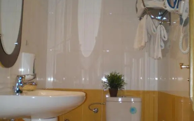 Apartamentos Turísticos Reyes Católicos