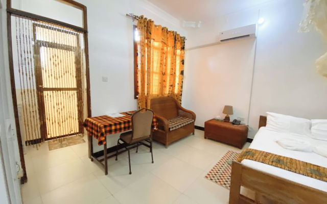 Remarkable 10-bed Cottages in Bagamoyo