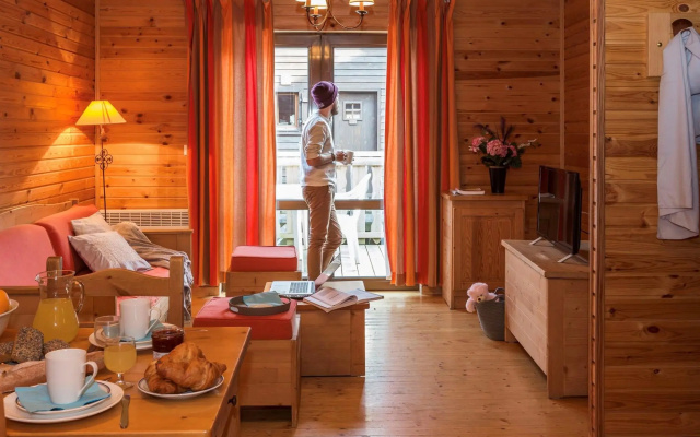 Attractive, rustic apartment with lake view in Evian-les-Bains