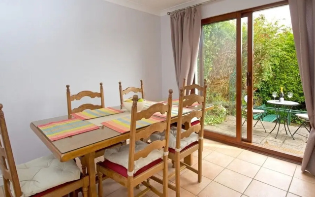 Hatters Garden Holiday Home
