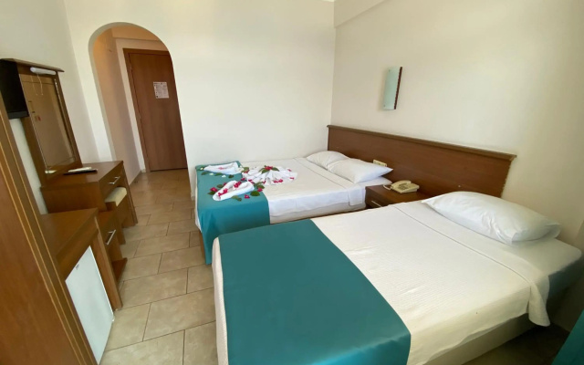 B&B Yüzbaşı Beach Hotel