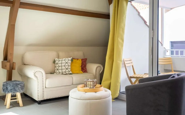 Bright Historic Loft in the Heart of Willemstad