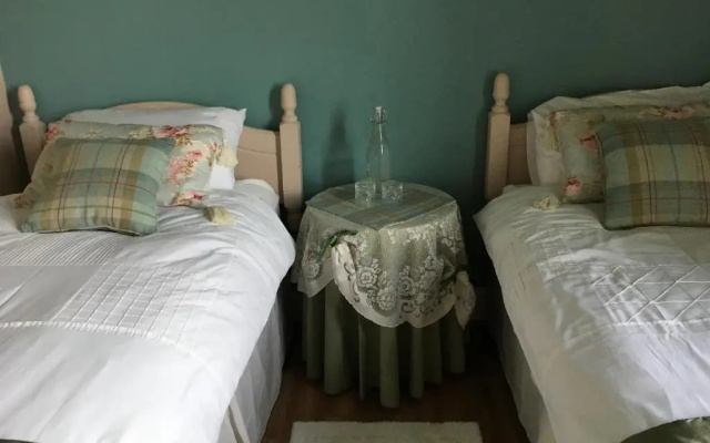 Ballyginniff Farm House