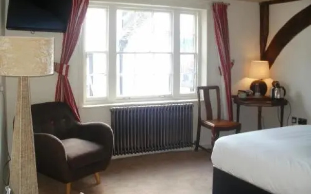 Alma Inn & Dining Rooms
