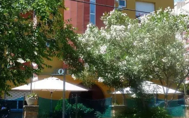 Hotel Ribes Roges