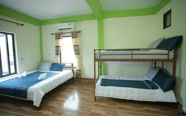 Phong Nha Riverlife Homestay - Hostel