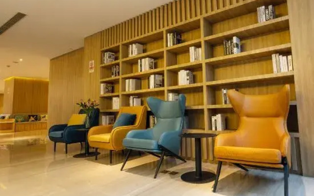Orange Hotel (Changxing Pearl Store)