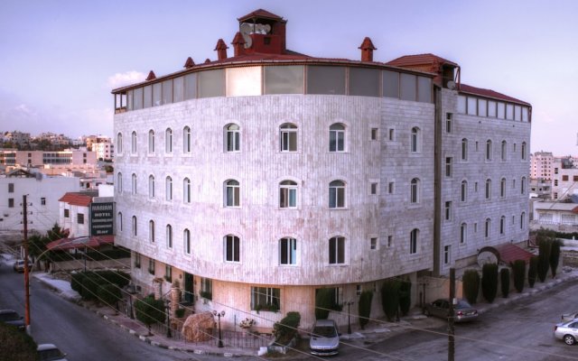 Отель Mariam Hotel Иордания, Мадаба - отзывы, цены и фото номеров - забронировать отель Mariam Hotel онлайн вид на фасад