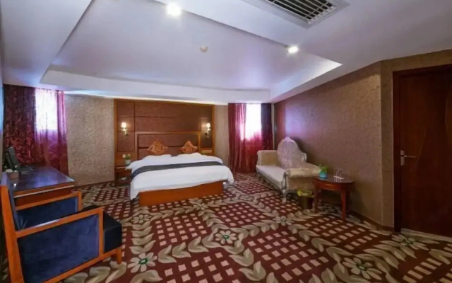 Shengfeng Business Hotel (Ruian Passenger Transport Center Store)