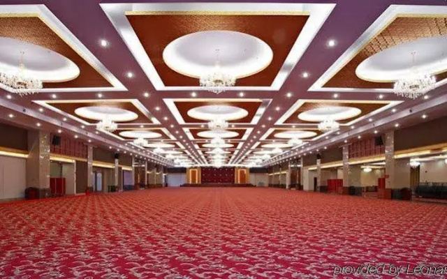 Qiushuishan Grand