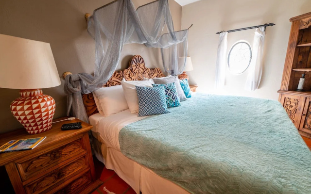 Charming Villas by Casa Holistic B&B