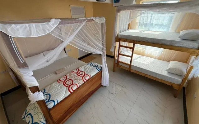 zanz bay hotel