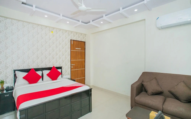 OYO 16455 Amazing  Inn