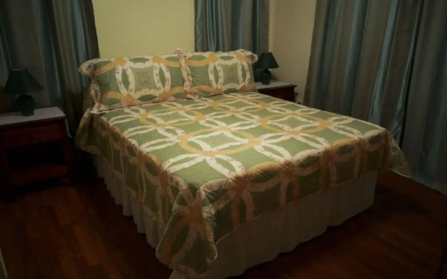 Island Seaside Suites