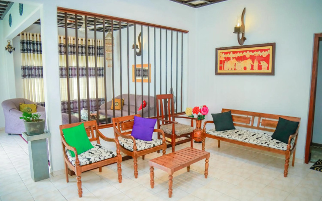 VILLA No34 HIKKADUWA
