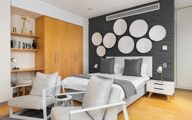 Cartwrights Corner Executive Apartment