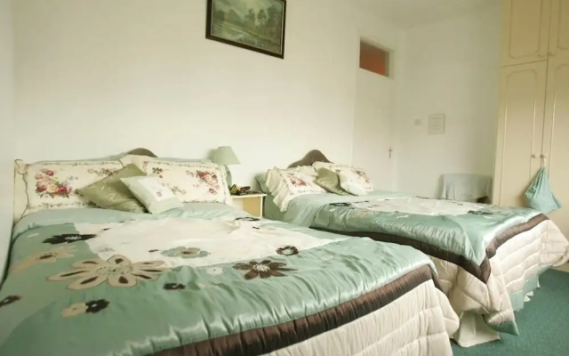Ave Maria Farmhouse