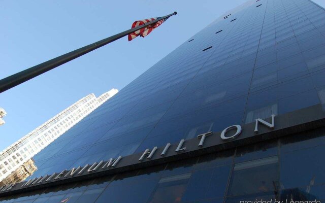 Отель Millennium Hilton New York Downtown США, Нью-Йорк - 1 отзыв об отеле, цены и фото номеров - забронировать отель Millennium Hilton New York Downtown онлайн вид на фасад