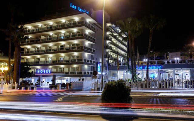 Las Arenas Hotel вид на фасад