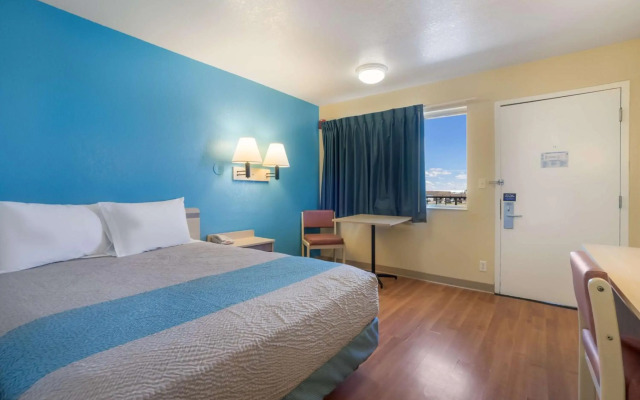 Motel 6 Grand Junction, CO