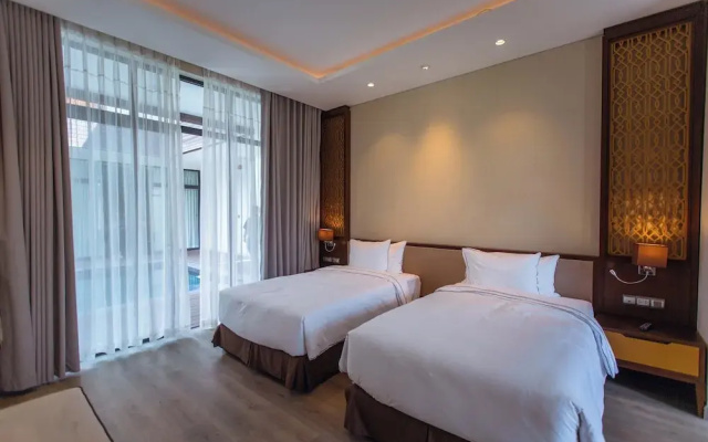 The Palm Nest Cam Ranh Pool Villa