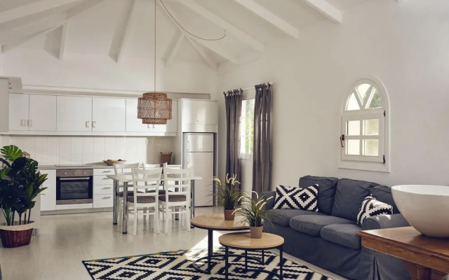 Periyali Villas Thalia 2-bedroom Ground Private Pool