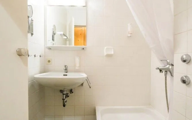 SEINZ - vegetarisches/ veganes BioHotel