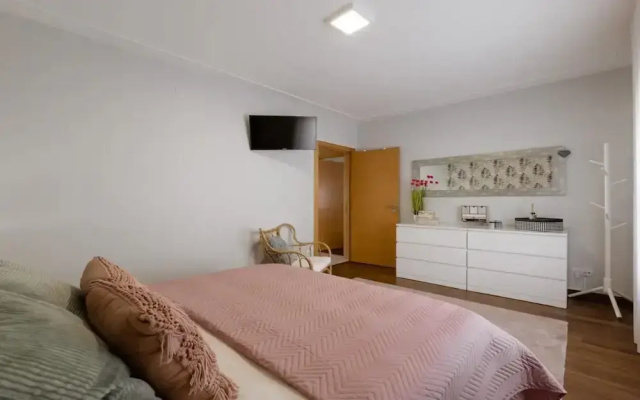 2bedroom-1bathroom-seaview-outdoorpool-petfriendly