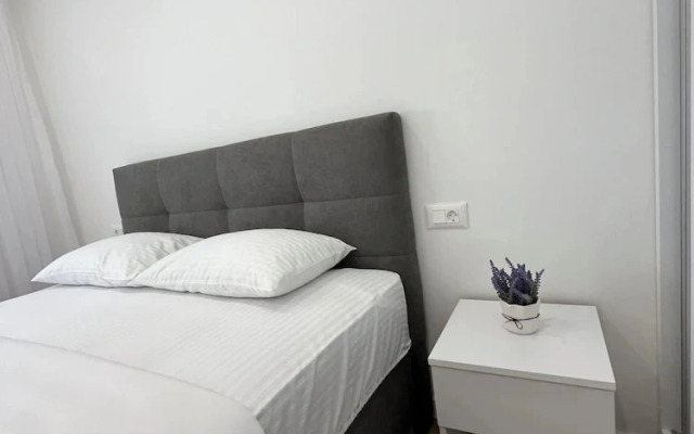 Apartment Ema