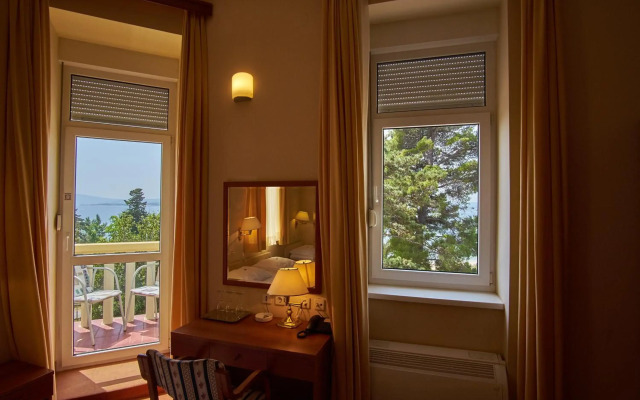 Hotel Vila Ružica- glavna zgrada i depandanse