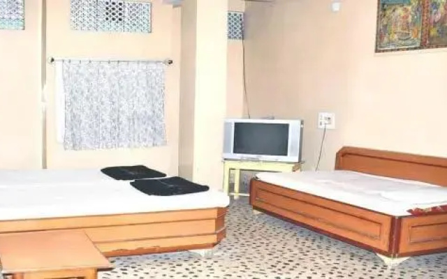 Hotel Mayur