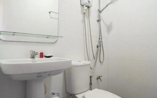 OYO 465 Krung Kao Traveller Lodge