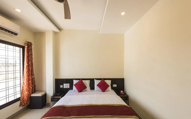 OYO 9918 Sri Venkatesha Residency