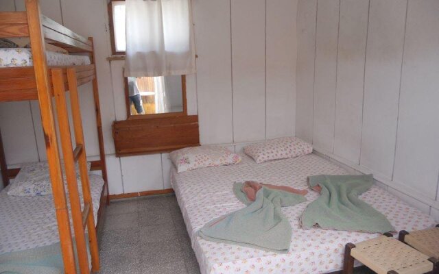 Отель Kirtay Beach Motel комната для гостей