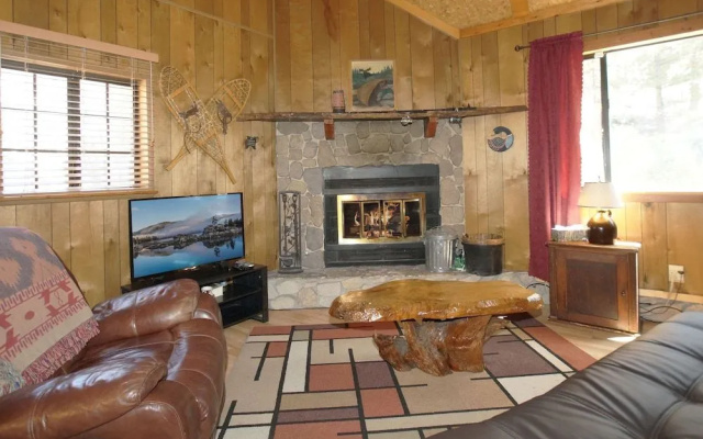 Canyon Cabin