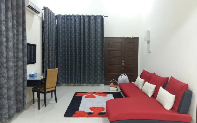 Rest Inn Mutiara at Homestay Gemas