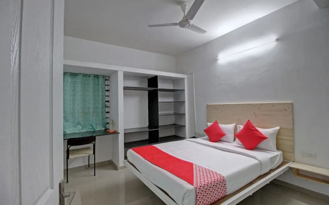 OYO 28223 Sri Sharu Enclave