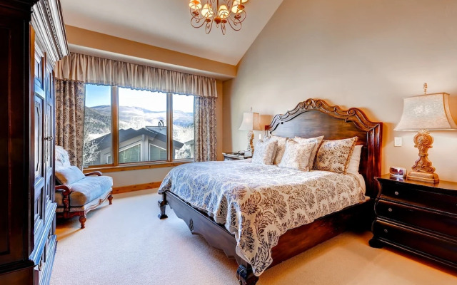5br/5ba , Ski In/out In Arrowhead, 3523 Sq Ft! 5 Bedroom Condo by RedAwning