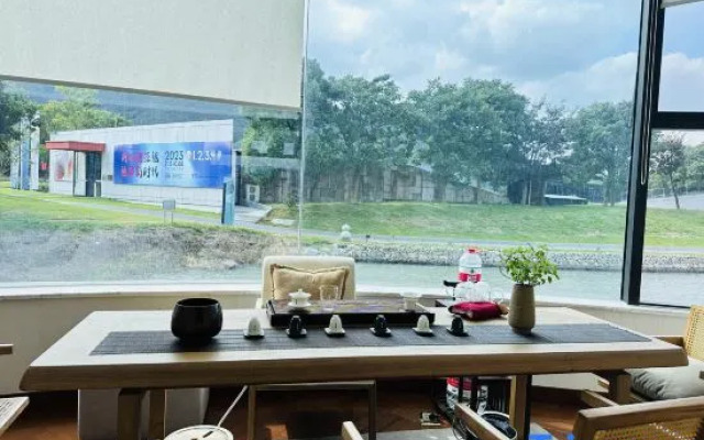 Ningbo qianhuju Yifan Hotel