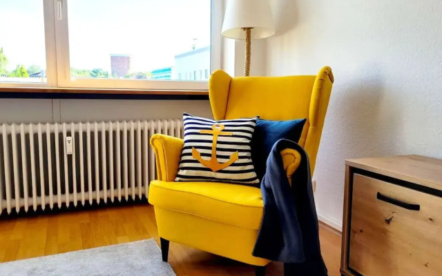 Stylish Apartment With Balcony