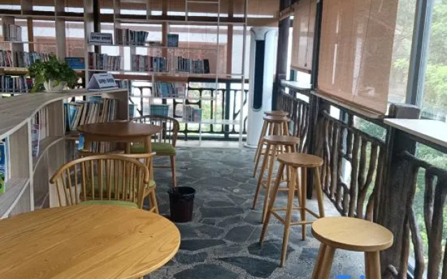 Qingyuan Lianzhou Longtan Ecological Resort Area